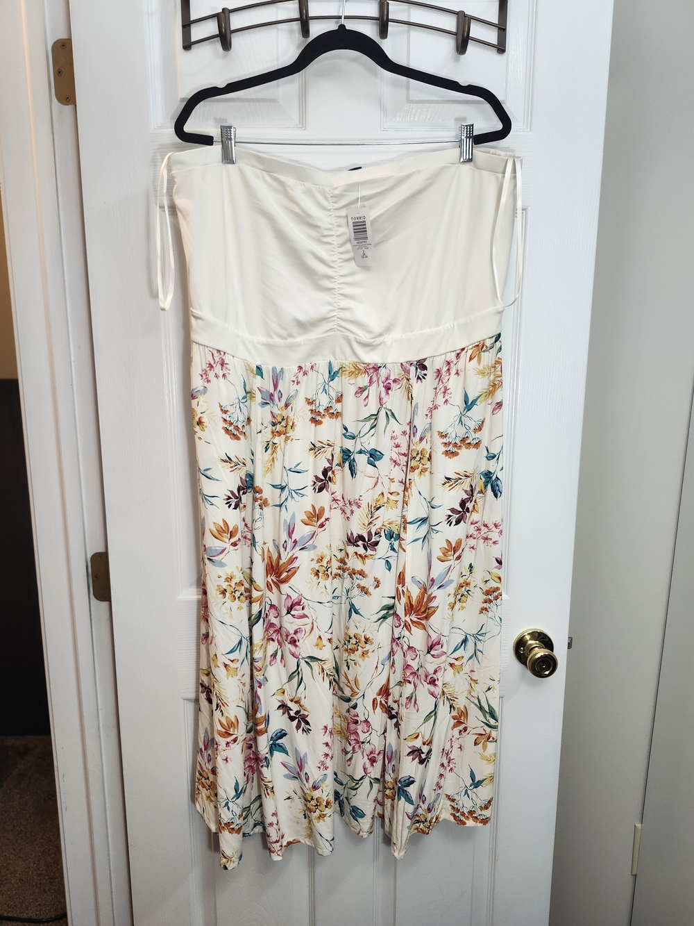 Torrid Cream Floral Strapless Tube Maxi Dress with Multicolor Blooms, 3X, NWT